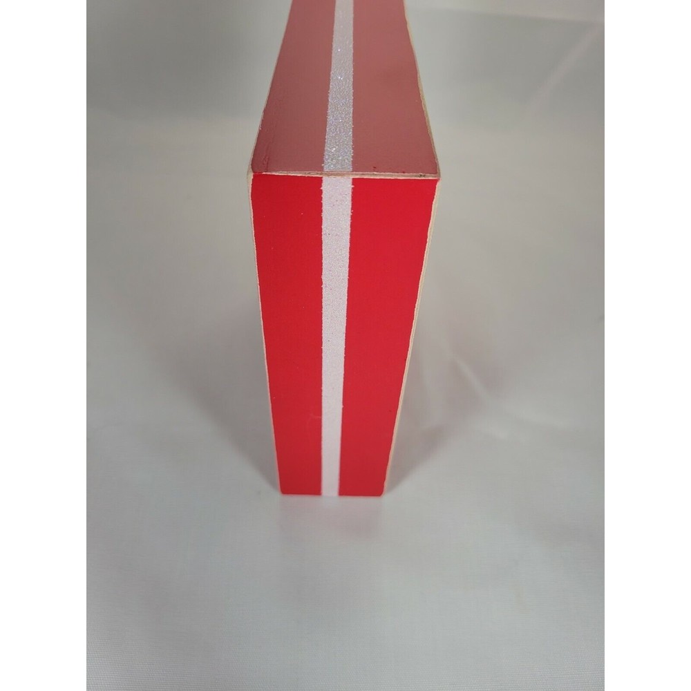 KP designs Christmas Decor  "When you stop believing in Sant you‎ get Underwear" - Picture 2 of 7